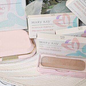 MARY KAY POWDER PERFECT PRESSED POWDER DARK#4879 AND GLAMOUR COMPAC…
